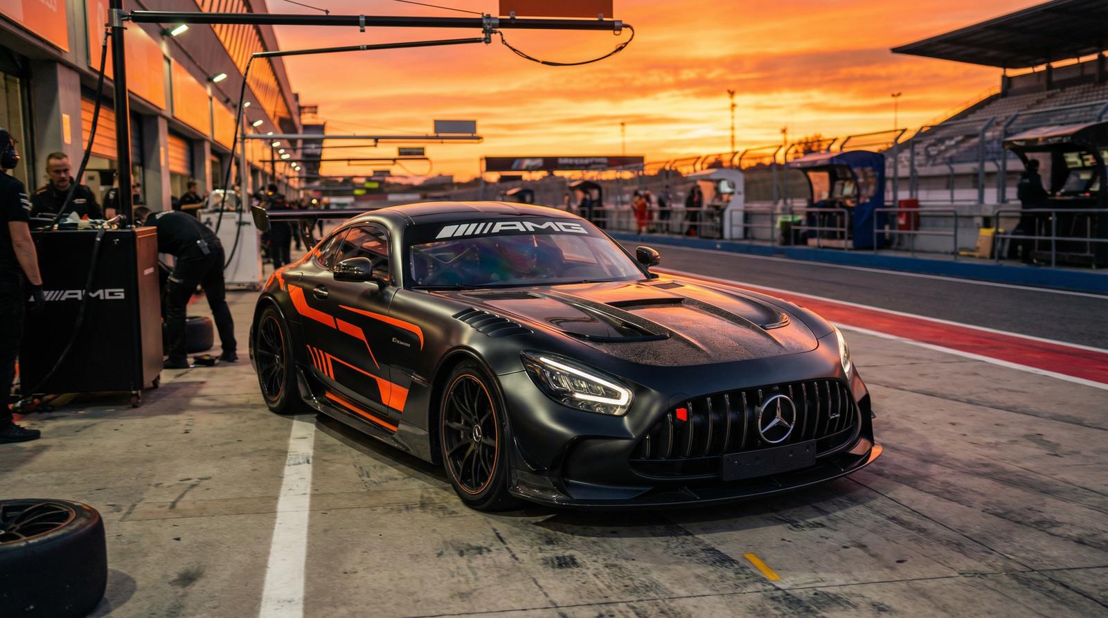 老汉推车AMG赛道视频