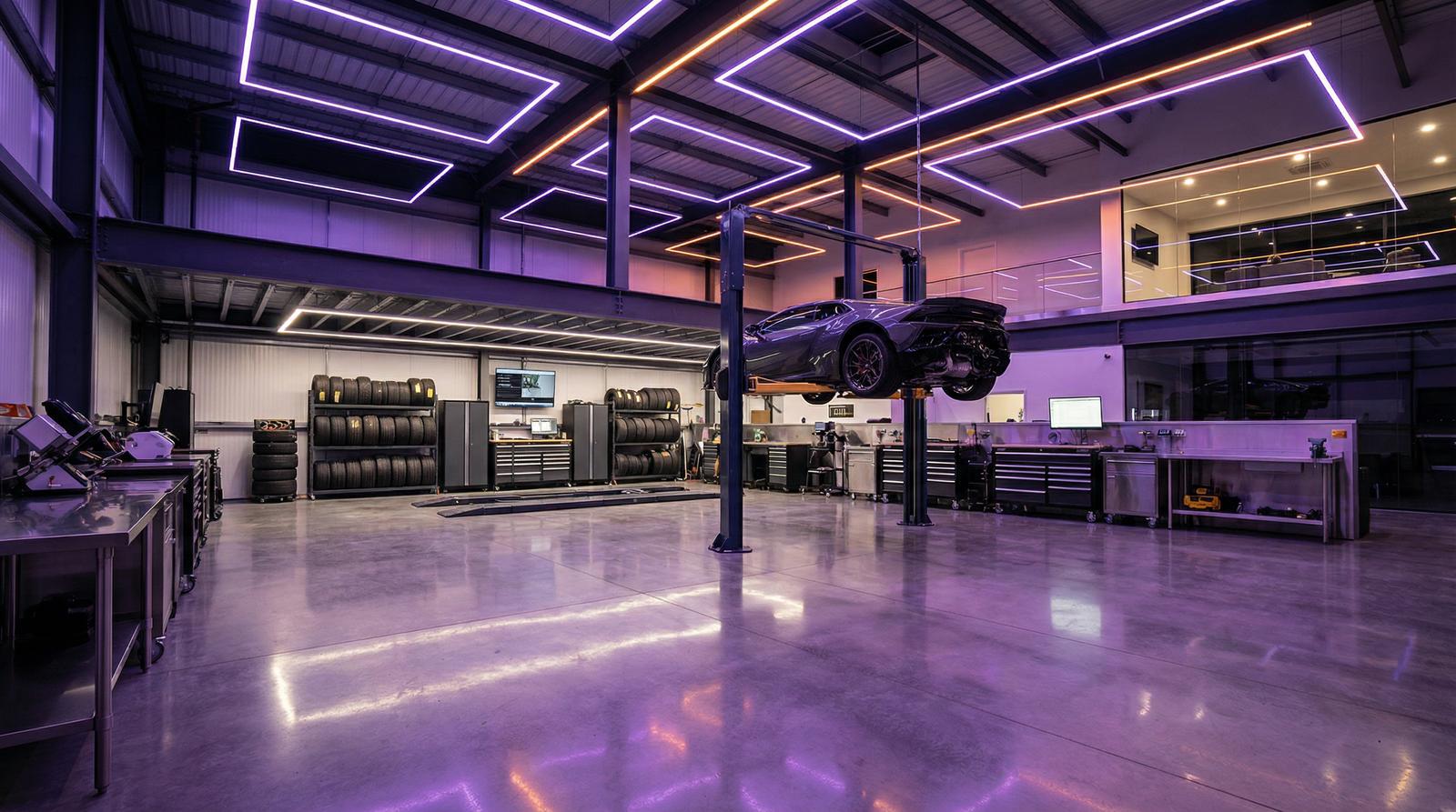 老汉推车改装工坊实景